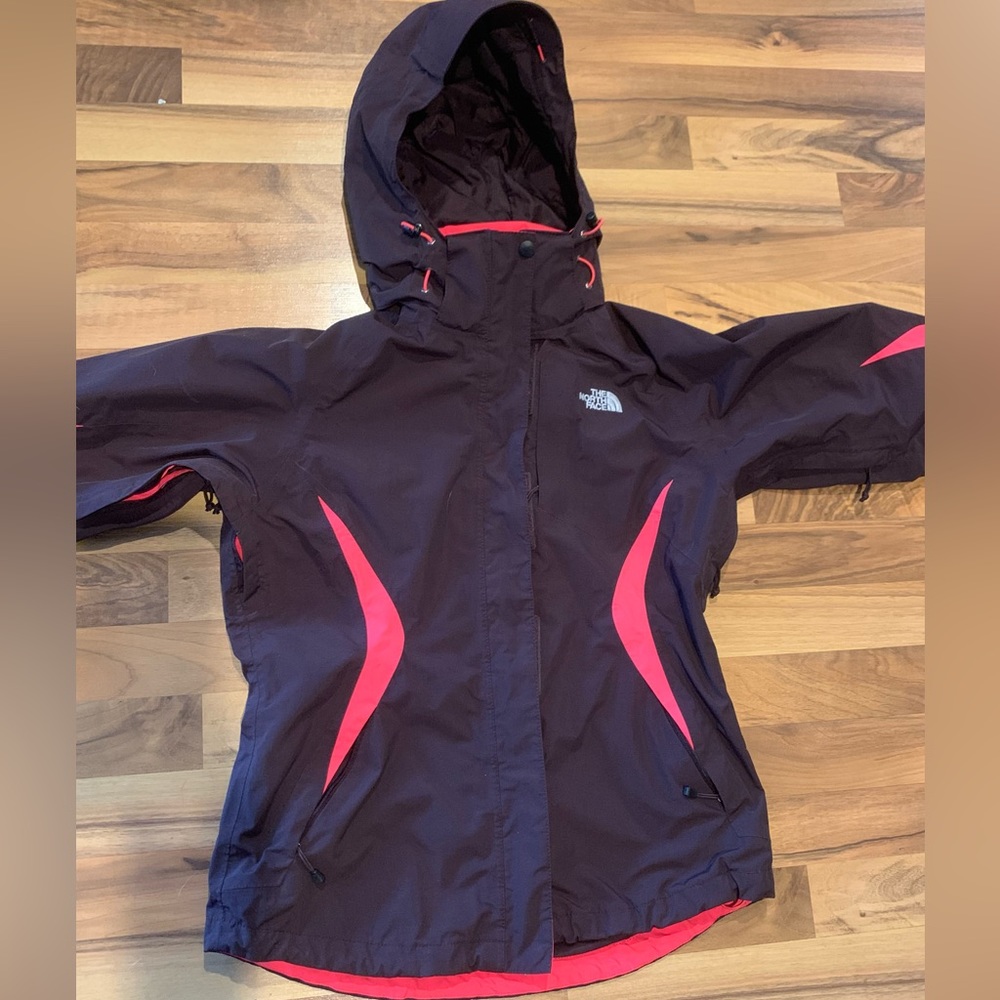 The North Face Hyvent Womens Small Jacket.